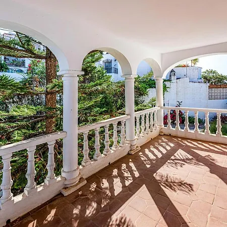 Tara Villa *