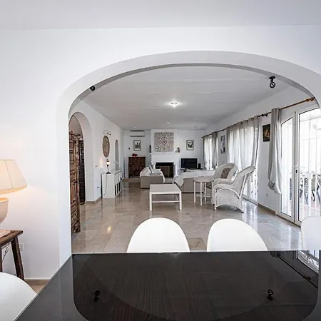 Tara Villa