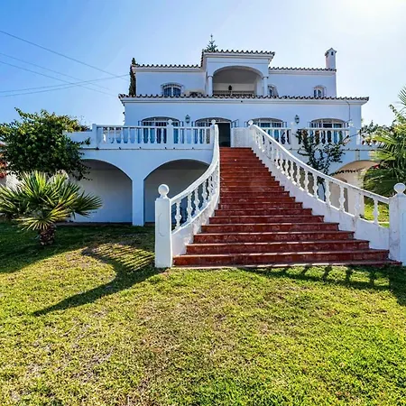 Tara Nerja