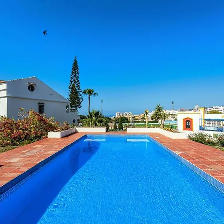 Tara Villa Nerja